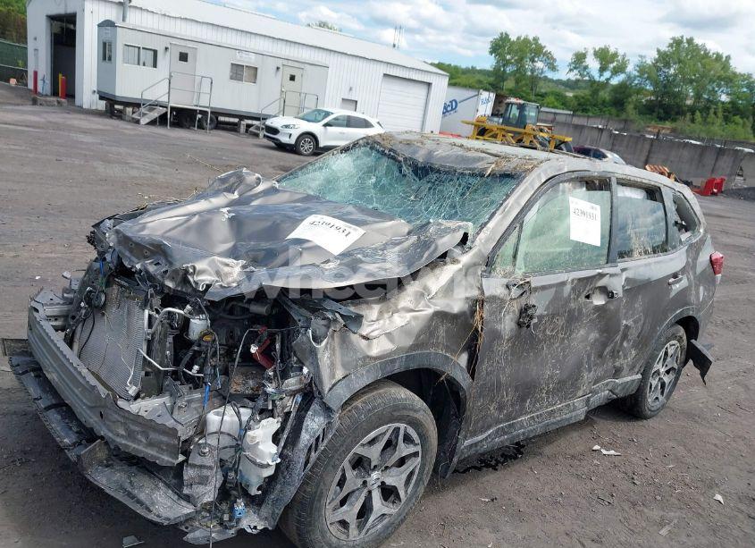 Photo 6 of 2020 Subaru Forester PREMIUM (VIN JF2SKAGC7LH478108)