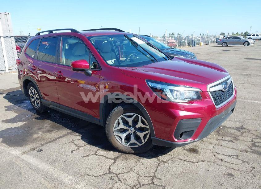 2020 Subaru Forester PREMIUM (VIN JF2SKAGC7LH541191) main photo