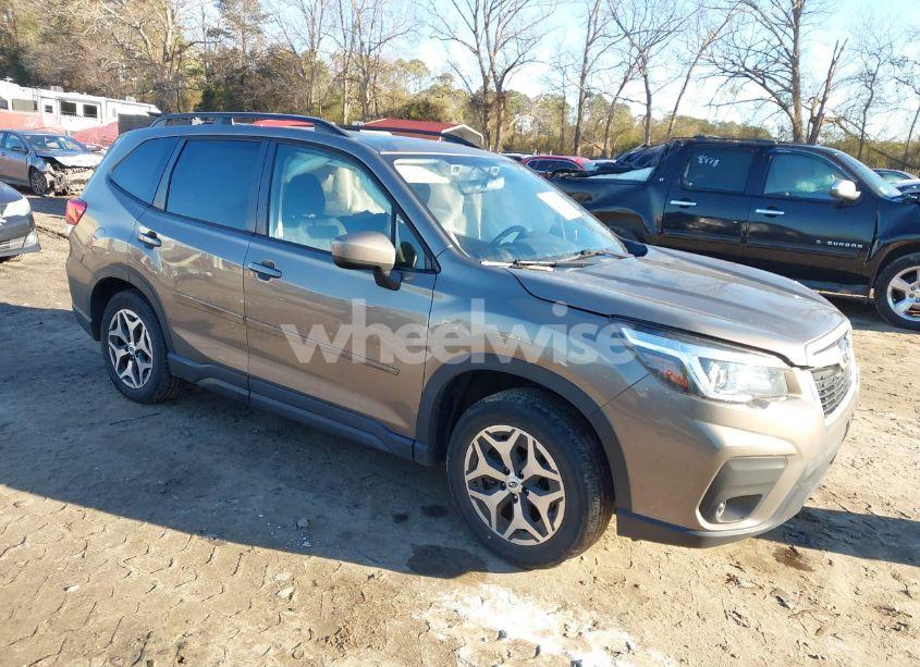 2020 Subaru Forester PREMIUM (VIN JF2SKAGC8LH592280) main photo