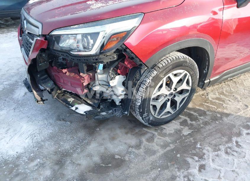 Photo 6 of 2019 Subaru Forester PREMIUM (VIN JF2SKAGC9KH560470)