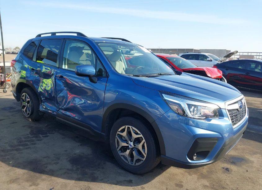 2019 Subaru Forester PREMIUM (VIN JF2SKAGCXKH595616) main photo