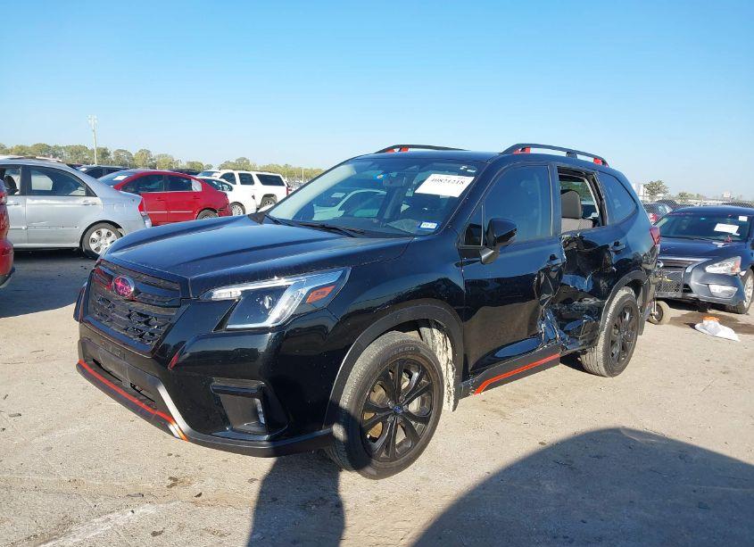 Photo 2 of 2023 Subaru Forester SPORT (VIN JF2SKAGCXPH521605)