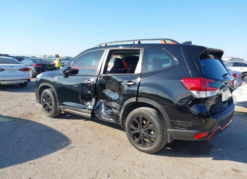 Photo 3 of 2023 Subaru Forester SPORT (VIN JF2SKAGCXPH521605)