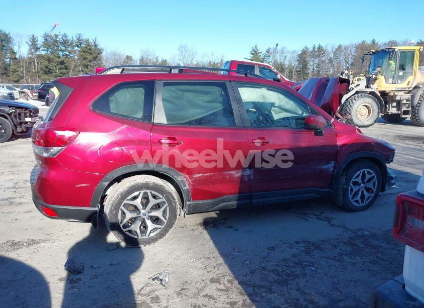 Photo 12 of 2020 Subaru Forester PREMIUM (VIN JF2SKAJC0LH547939)