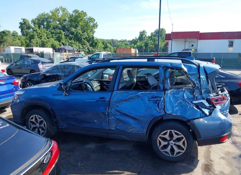 Photo 15 of 2021 Subaru Forester PREMIUM (VIN JF2SKAJC0MH541141)