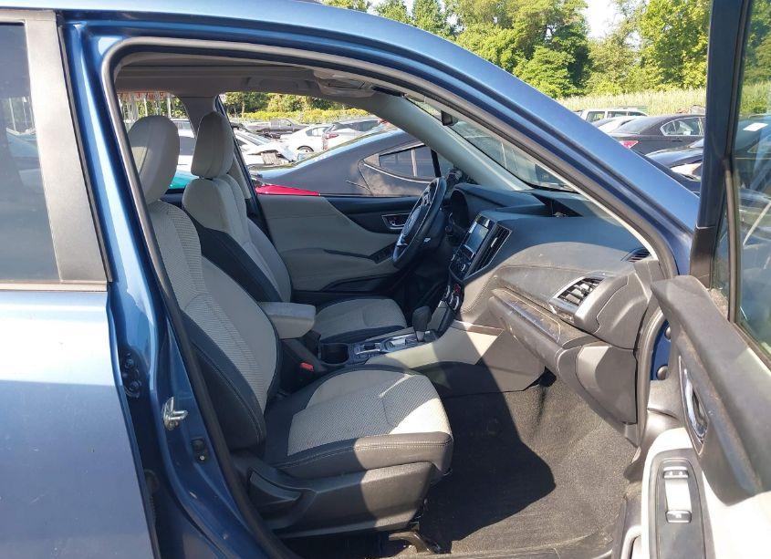 Photo 5 of 2021 Subaru Forester PREMIUM (VIN JF2SKAJC0MH541141)