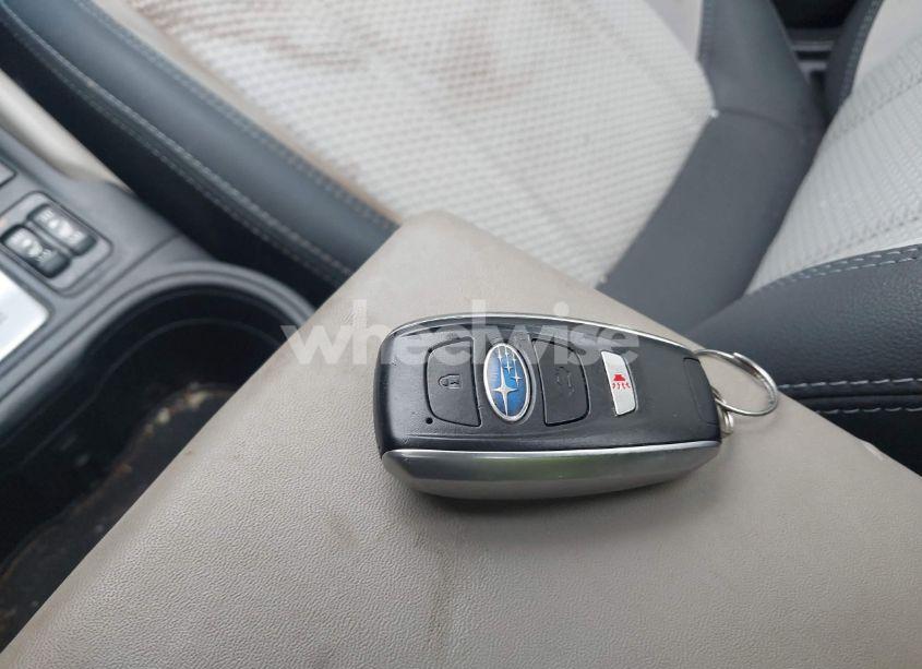 Photo 11 of 2020 Subaru Forester PREMIUM (VIN JF2SKAJC2LH423767)