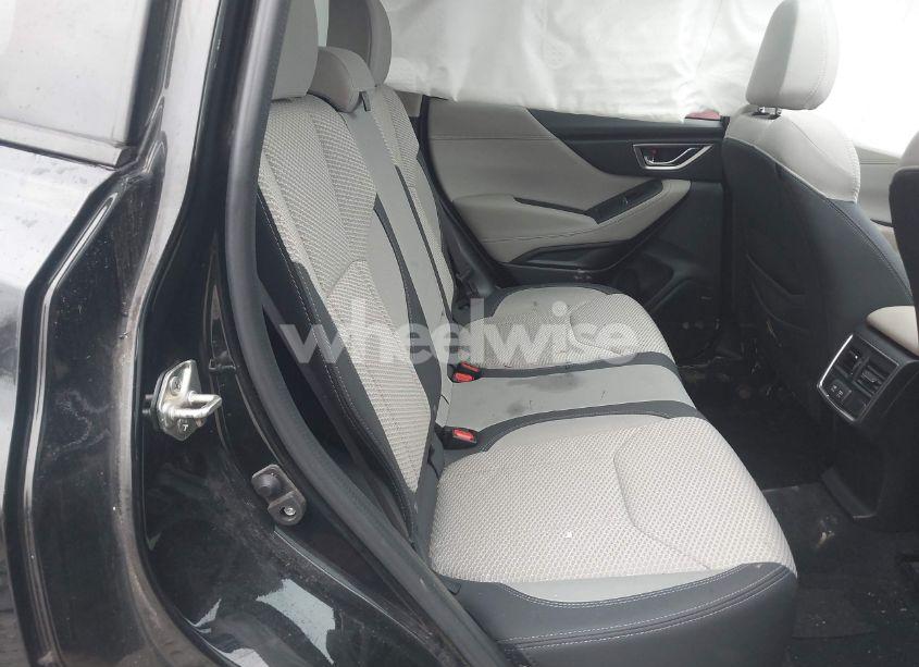Photo 8 of 2020 Subaru Forester PREMIUM (VIN JF2SKAJC2LH423767)