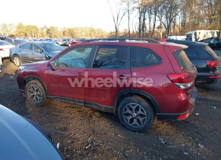 Photo 14 of 2020 Subaru Forester PREMIUM (VIN JF2SKAJC2LH561387)