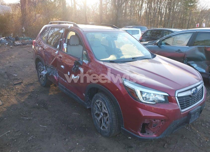 Photo 6 of 2020 Subaru Forester PREMIUM (VIN JF2SKAJC2LH561387)
