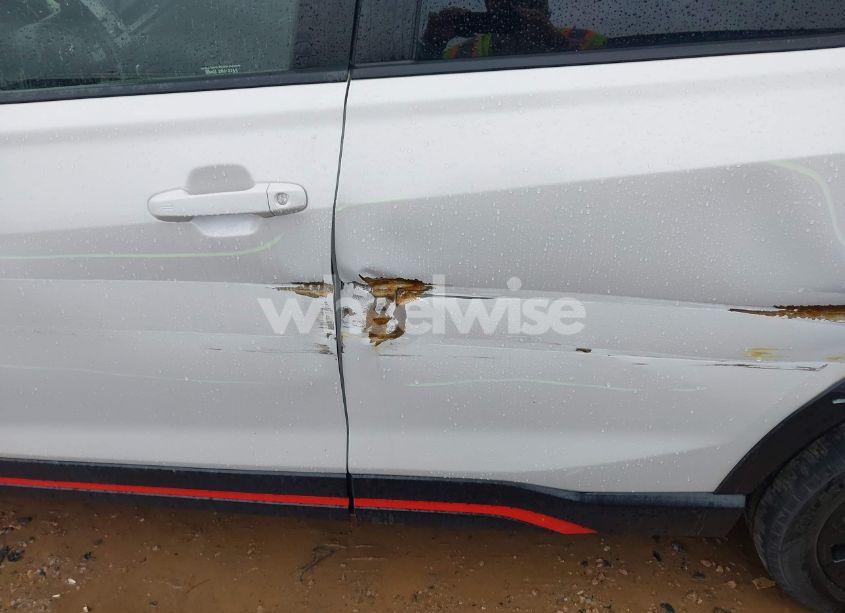 Photo 18 of 2022 Subaru Forester SPORT (VIN JF2SKAJC2NH424789)