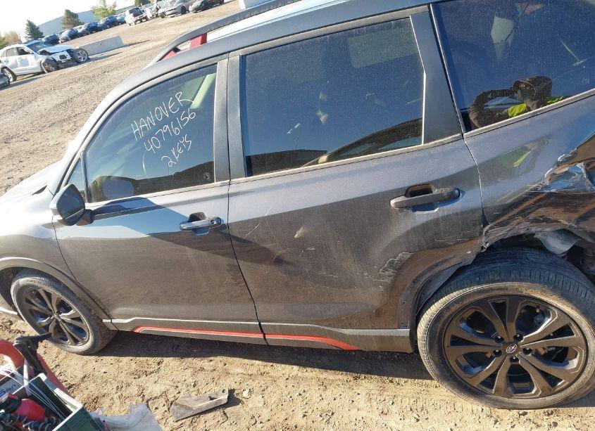 Photo 14 of 2022 Subaru Forester SPORT (VIN JF2SKAJC2NH469392)