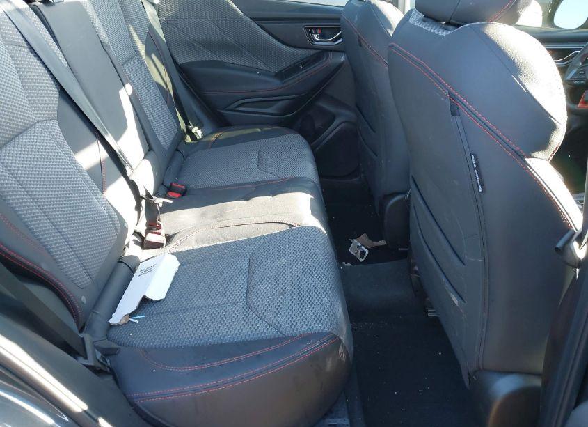 Photo 8 of 2022 Subaru Forester SPORT (VIN JF2SKAJC2NH469392)