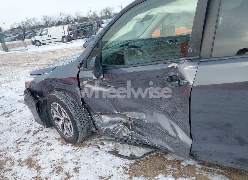 Photo 17 of 2020 Subaru Forester PREMIUM (VIN JF2SKAJC3LH441680)