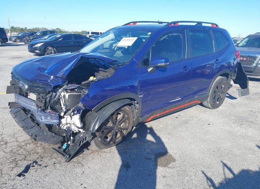 Photo 2 of 2023 Subaru Forester SPORT (VIN JF2SKAJC3PH462180)