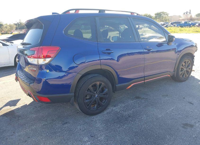 Photo 4 of 2023 Subaru Forester SPORT (VIN JF2SKAJC3PH462180)