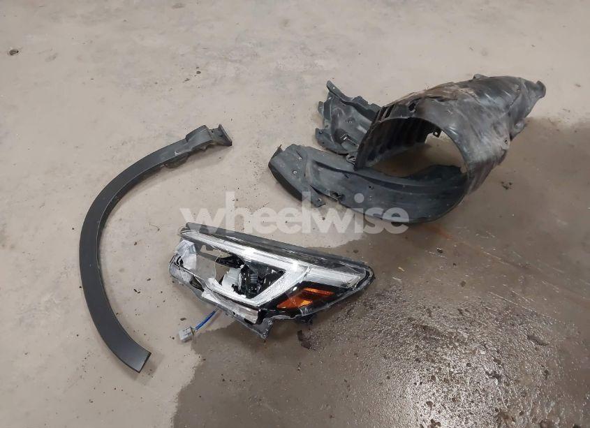 Photo 12 of 2021 Subaru Forester PREMIUM (VIN JF2SKAJC4MH465326)