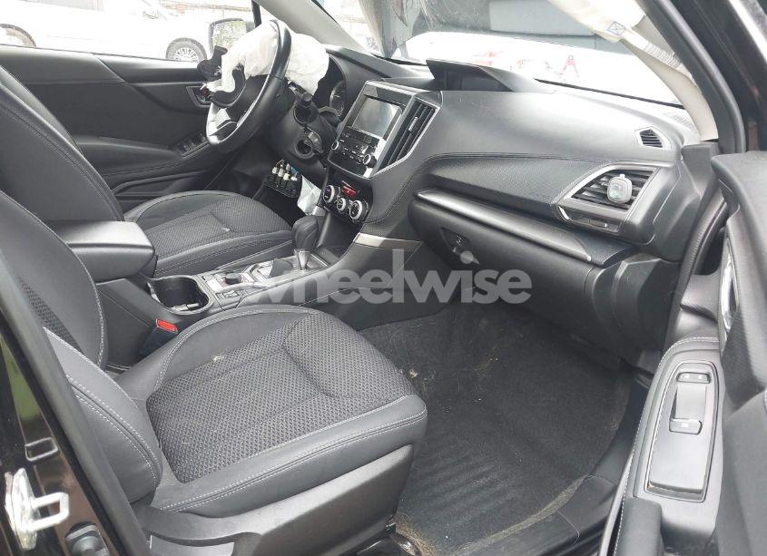 Photo 5 of 2021 Subaru Forester PREMIUM (VIN JF2SKAJC4MH469652)