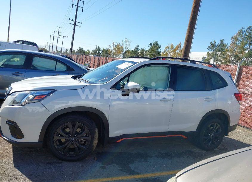 Photo 14 of 2023 Subaru Forester SPORT (VIN JF2SKAJC4PH443315)