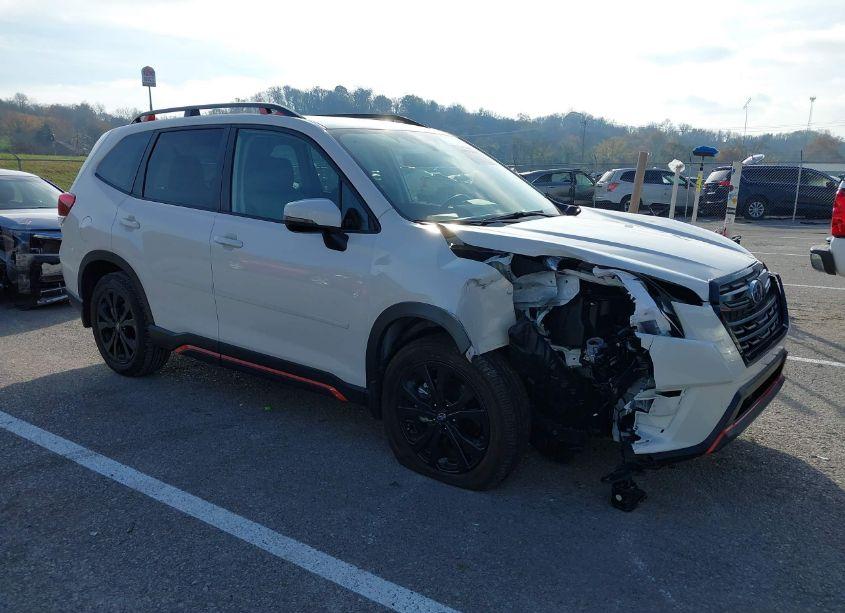 2023 Subaru Forester SPORT (VIN JF2SKAJC4PH525044) main photo