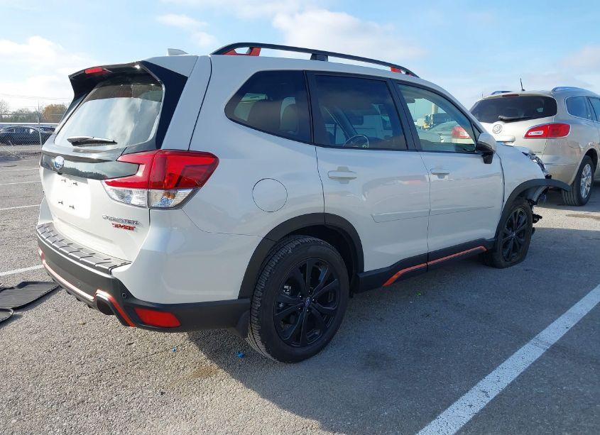 Photo 4 of 2023 Subaru Forester SPORT (VIN JF2SKAJC4PH525044)