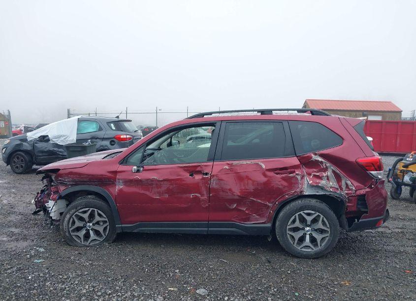 Photo 14 of 2020 Subaru Forester PREMIUM (VIN JF2SKAJC5LH472896)