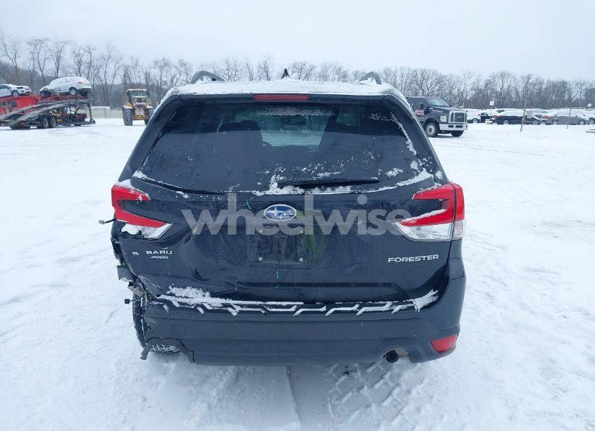 Photo 17 of 2021 Subaru Forester PREMIUM (VIN JF2SKAJC5MH510158)