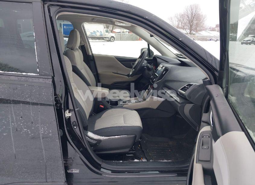 Photo 5 of 2021 Subaru Forester PREMIUM (VIN JF2SKAJC5MH510158)