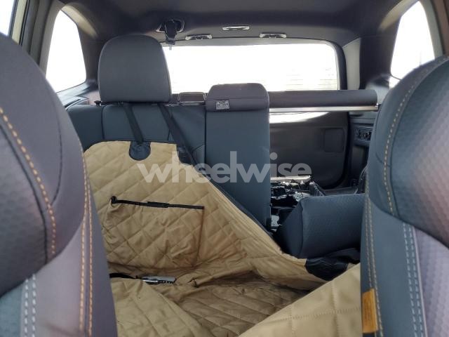 Photo 4 of 2025 SUBARU FORESTER WILDERNESS (VIN JF2SKAJC5SH400594)