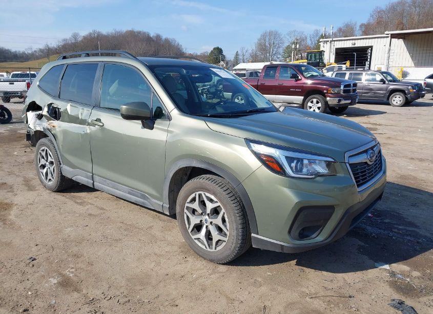 2020 Subaru Forester PREMIUM (VIN JF2SKAJC7LH481213) main photo