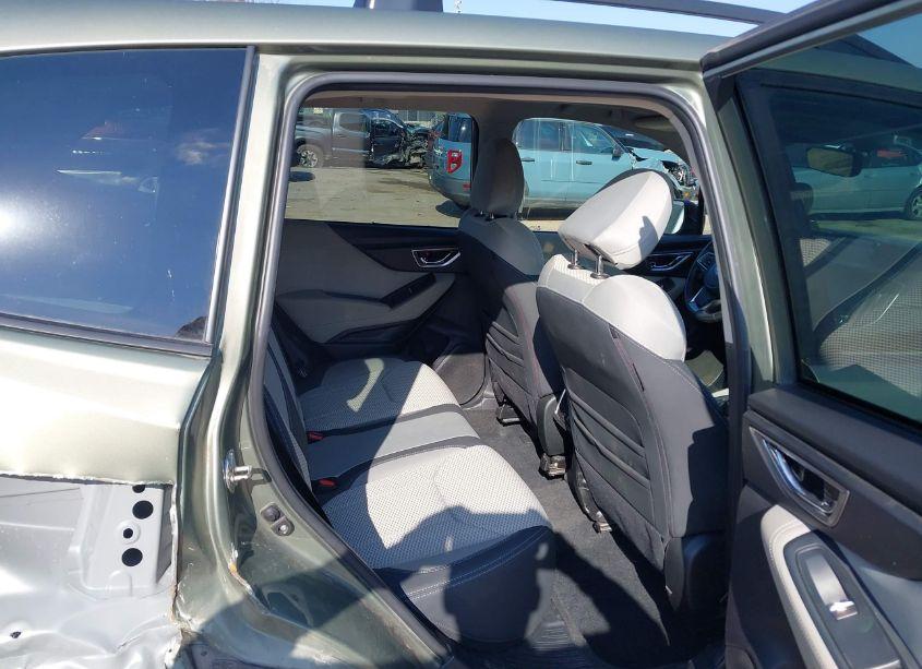 Photo 8 of 2020 Subaru Forester PREMIUM (VIN JF2SKAJC7LH481213)