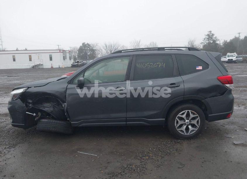 Photo 14 of 2020 Subaru Forester PREMIUM (VIN JF2SKAJC7LH518650)