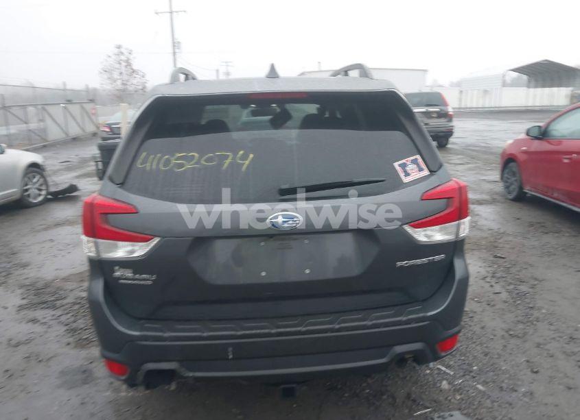 Photo 16 of 2020 Subaru Forester PREMIUM (VIN JF2SKAJC7LH518650)