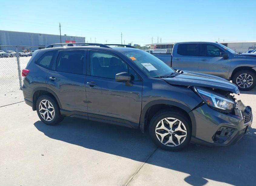 Photo 13 of 2020 Subaru Forester PREMIUM (VIN JF2SKAJC7LH552698)