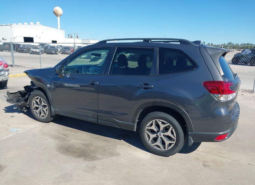 Photo 14 of 2020 Subaru Forester PREMIUM (VIN JF2SKAJC7LH552698)