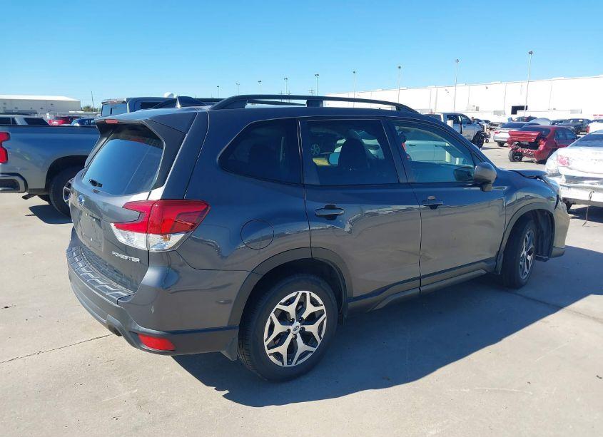 Photo 4 of 2020 Subaru Forester PREMIUM (VIN JF2SKAJC7LH552698)