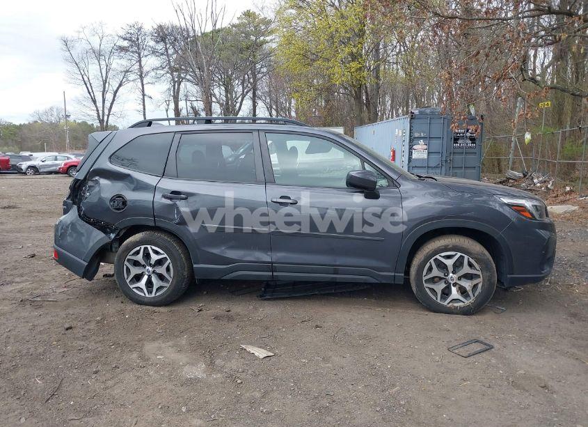 Photo 12 of 2021 Subaru Forester PREMIUM (VIN JF2SKAJC7MH473873)