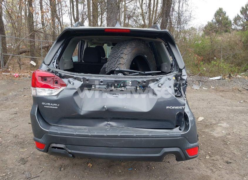 Photo 15 of 2021 Subaru Forester PREMIUM (VIN JF2SKAJC7MH473873)