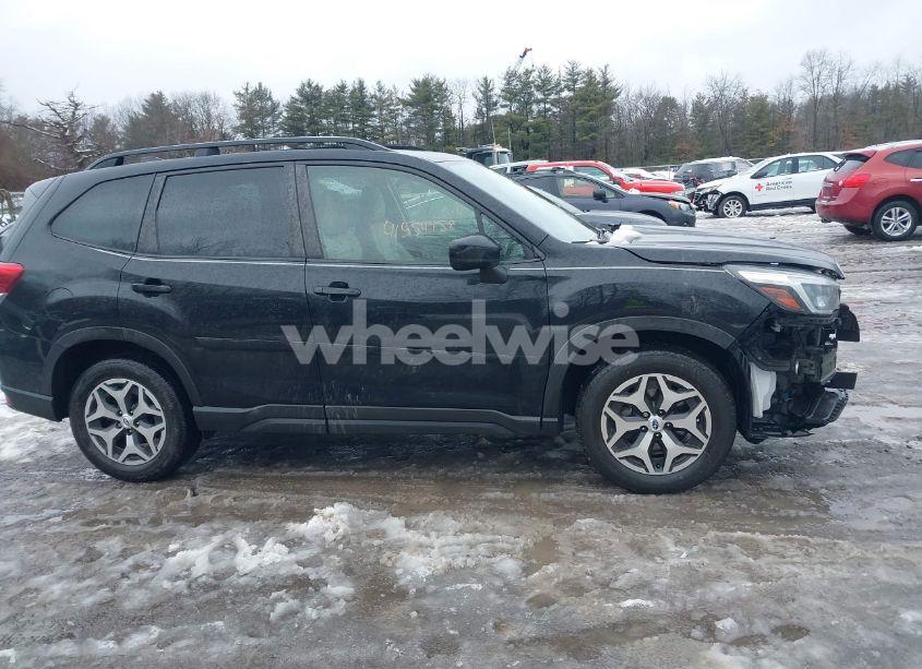 Photo 13 of 2021 Subaru Forester PREMIUM (VIN JF2SKAJC7MH504698)