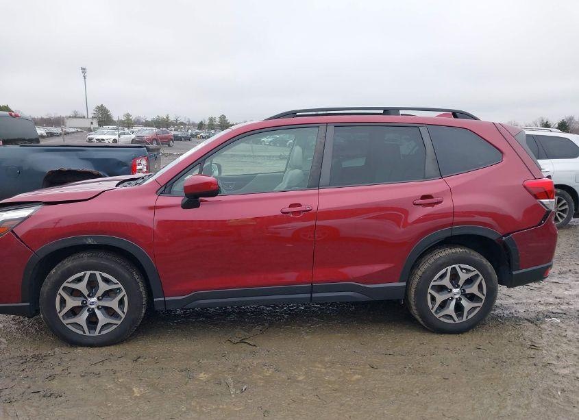 Photo 15 of 2021 Subaru Forester PREMIUM (VIN JF2SKAJC7MH592331)