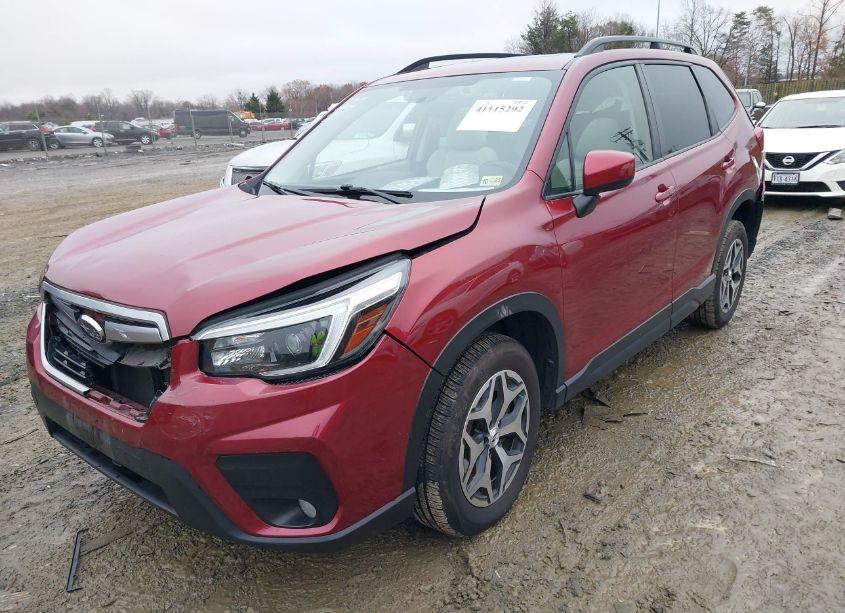 Photo 2 of 2021 Subaru Forester PREMIUM (VIN JF2SKAJC7MH592331)