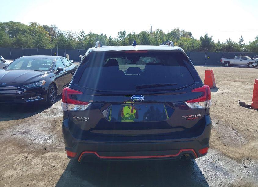 Photo 16 of 2022 Subaru Forester SPORT (VIN JF2SKAJC7NH468688)