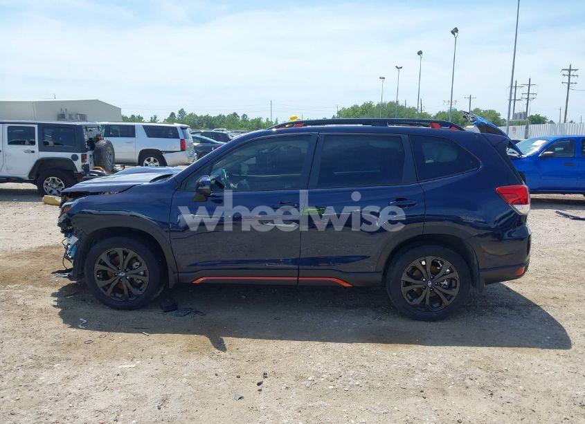 Photo 15 of 2022 Subaru Forester SPORT (VIN JF2SKAJC7NH515850)