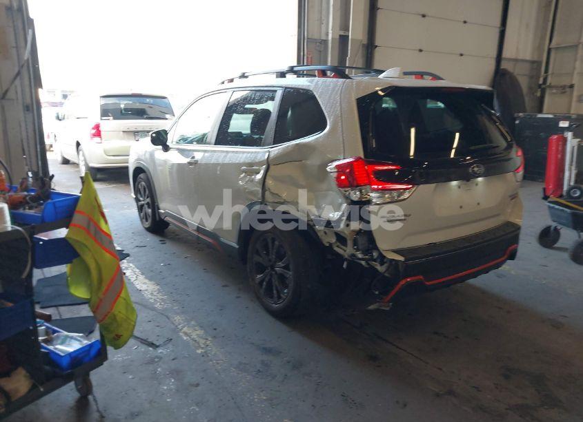 Photo 3 of 2023 Subaru Forester SPORT (VIN JF2SKAJC7PH448718)