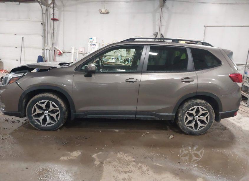 Photo 14 of 2020 Subaru Forester PREMIUM (VIN JF2SKAJC8LH473735)