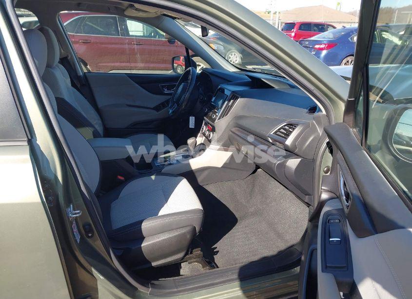 Photo 5 of 2020 Subaru Forester PREMIUM (VIN JF2SKAJC8LH558090)