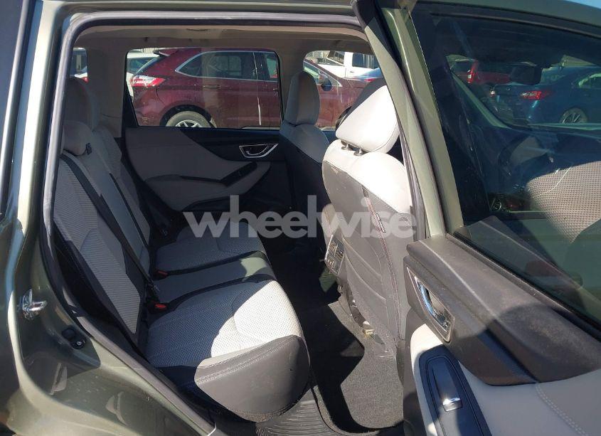 Photo 8 of 2020 Subaru Forester PREMIUM (VIN JF2SKAJC8LH558090)