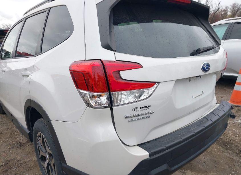 Photo 18 of 2020 Subaru Forester PREMIUM (VIN JF2SKAJC8LH589761)