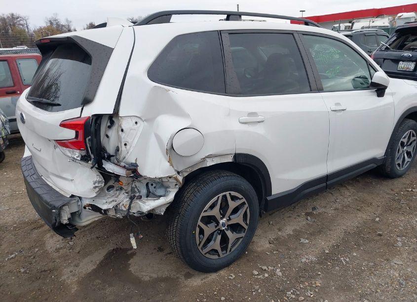 Photo 6 of 2020 Subaru Forester PREMIUM (VIN JF2SKAJC8LH589761)