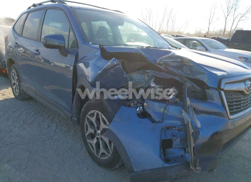 Photo 6 of 2021 Subaru Forester PREMIUM (VIN JF2SKAJC8MH551304)